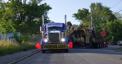 Kenworth W900 Caterpillar 990 Bucket Loader 