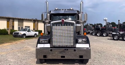 2015 Kenworth W900 CAT Glider Motor Running Low Miles