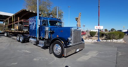 Peterbilt 359